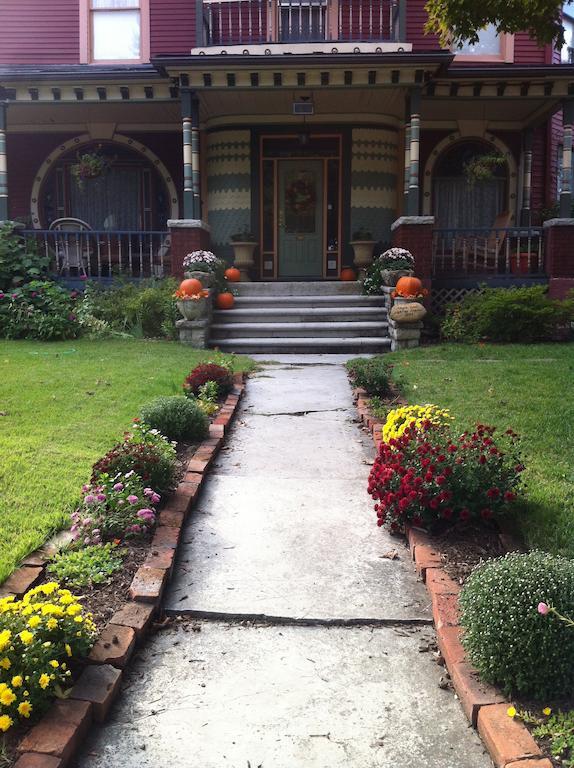 Grand Avenue Bed And Breakfast Carthage Exterior foto