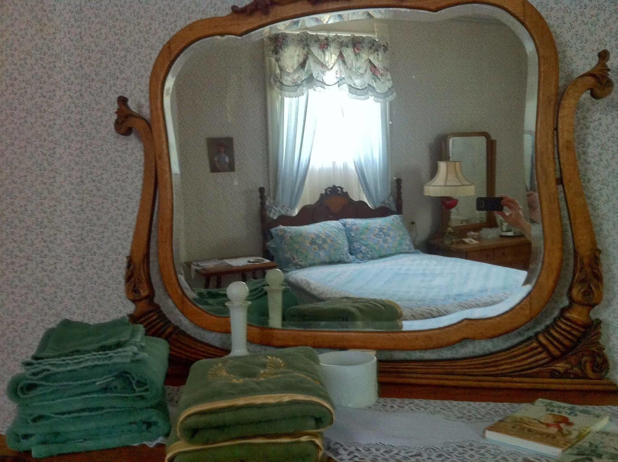 Grand Avenue Bed And Breakfast Carthage Exterior foto